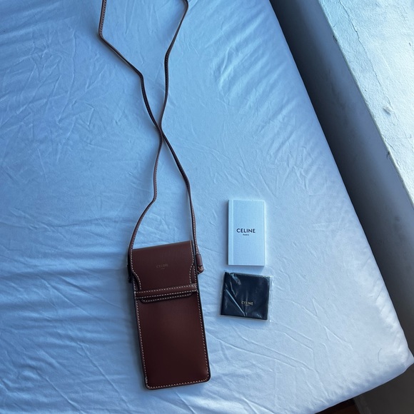 NEW Celine Brown Leather Phone Sunglass Case Pouch Crossbody limited edition - Picture 4 of 16